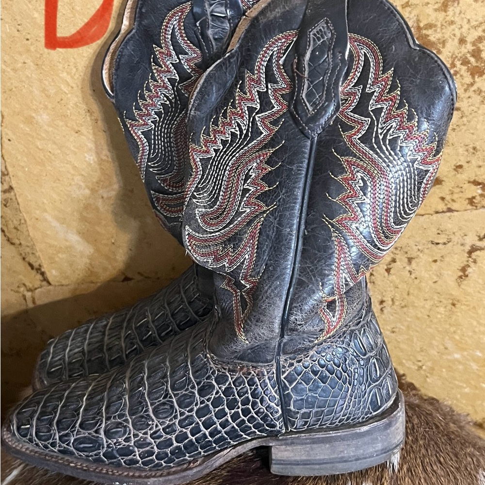 Vaccari Western Hornback alligator Boots